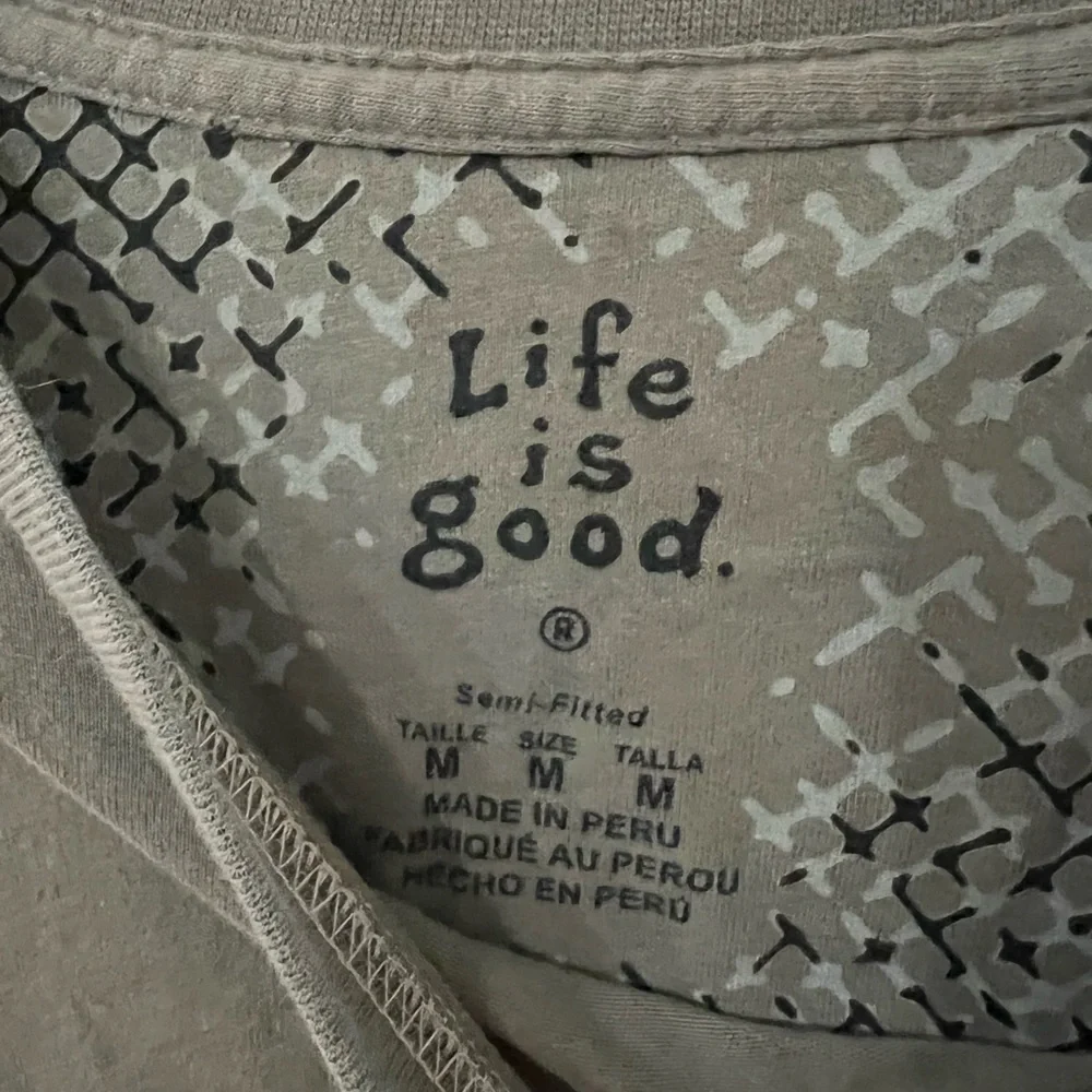 5/$10 Life is good green T-shirt size medium - Picture 3 of 4